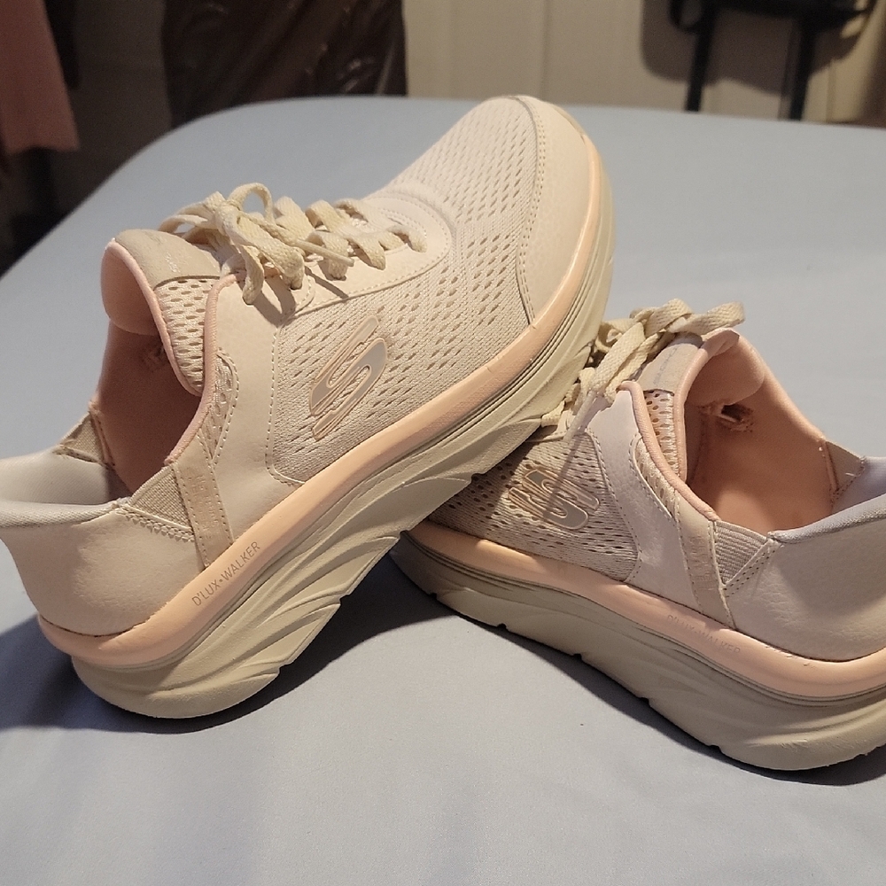 Skechers Women's Cream Sneakers - Picture 3 of 16